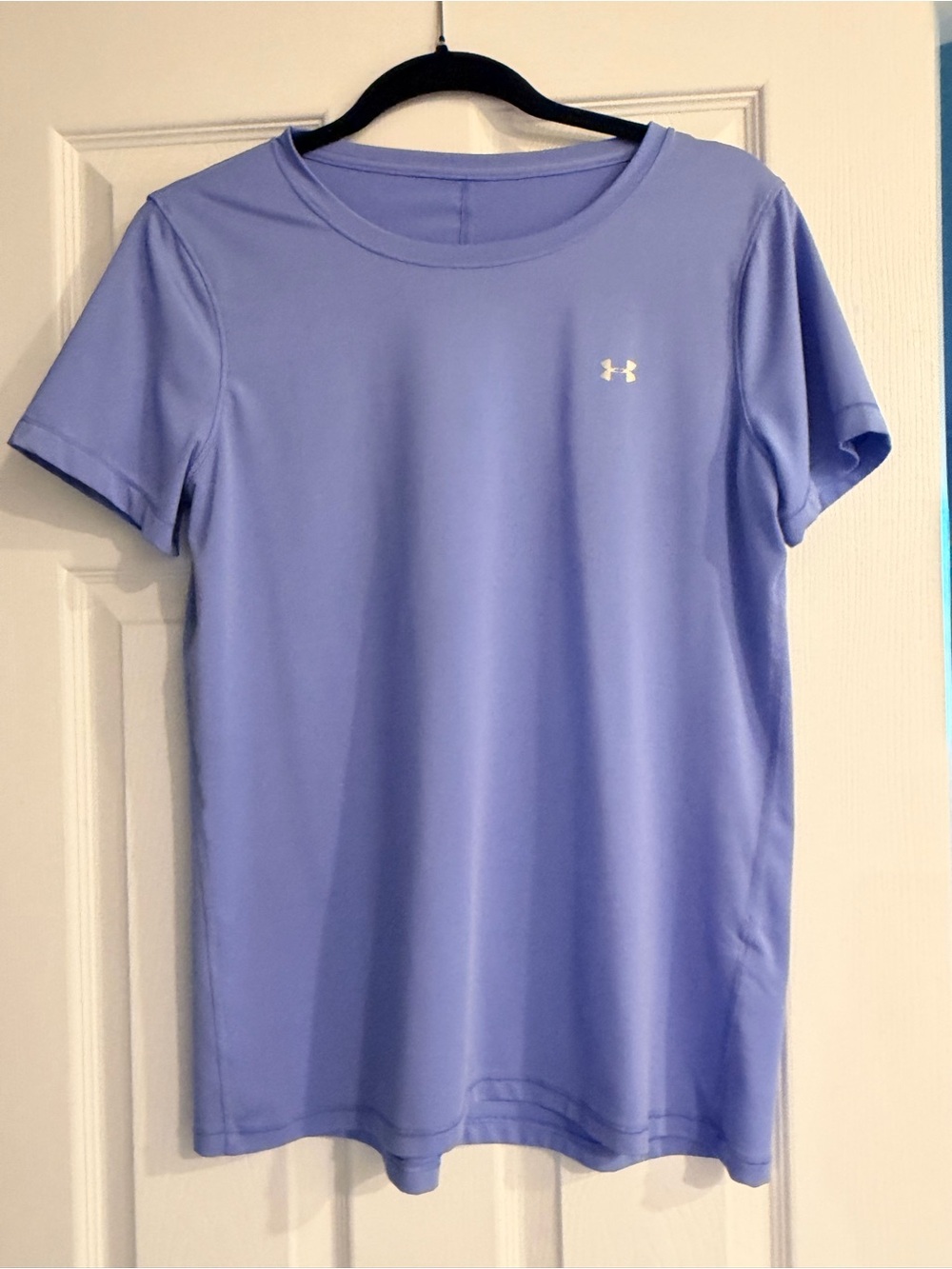 Bundle of Under Armour Women’s Short Sleeve Tees- Lavender, Navy, Bright Orange - Picture 3 of 5